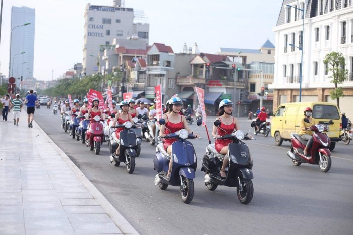 chạy roadshow xe máy điện