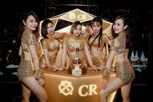 cung cấp nhóm nhảy chuyên nghiệp