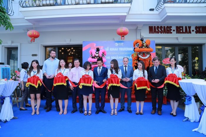 tổ chức lễ khai trương